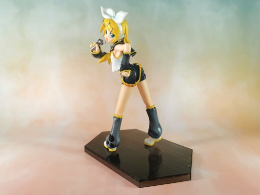 VOCALOID角色系列 02 鏡音リン