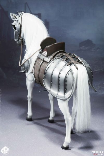 EX19-C 圣女骑士 铁甲战马