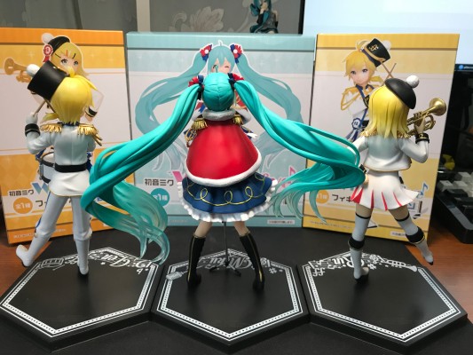 初音未来 Winter Live玩具人偶 【镜音铃】
