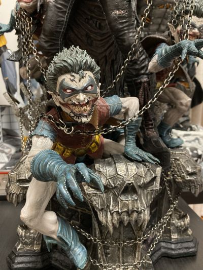 Dark Knights: The Batman Who Laughs 罗宾&蝙蝠侠  狂笑之蝠