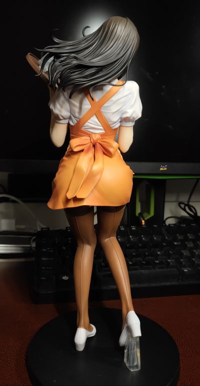 织田non 少妇女服务员 仁美