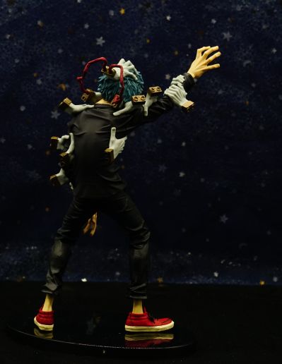 BANPRESTO手办斗兽场 我的英雄学院 死柄木吊 