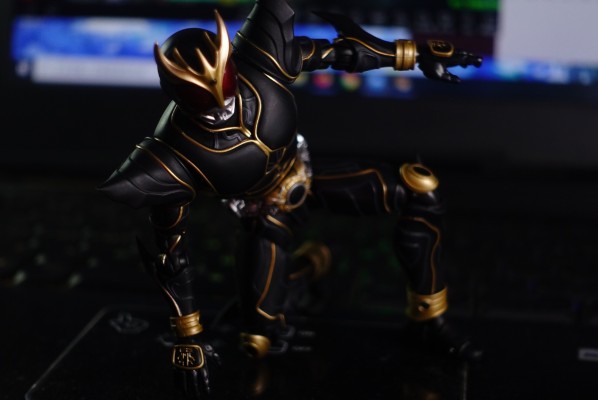 S.H.Figuarts(真骨雕制法)    假面骑士空我 究极形态