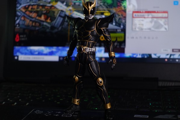 S.H.Figuarts(真骨雕制法)    假面骑士空我 究极形态
