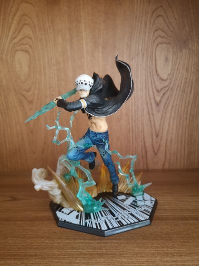 FiguartsZERO 海贼王 特拉法尔加·罗