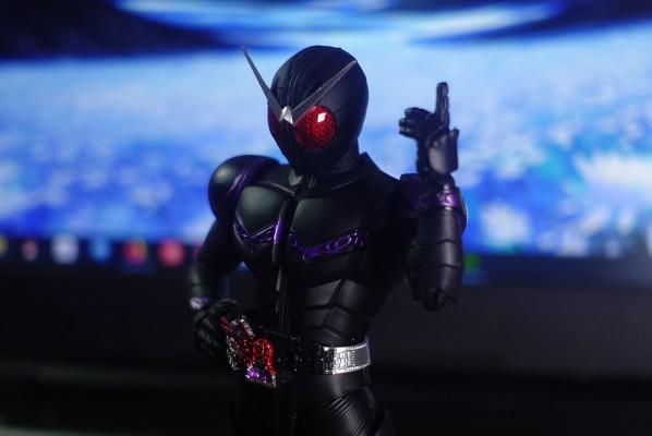 S.H.Figuarts(真骨雕制法)  假面骑士双骑 月神扳机形态