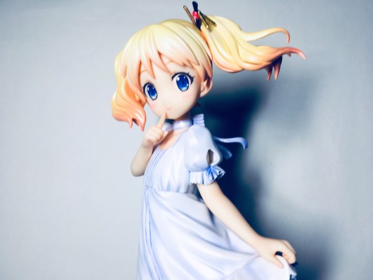 爱丽丝·卡塔雷特 连衣裙风格