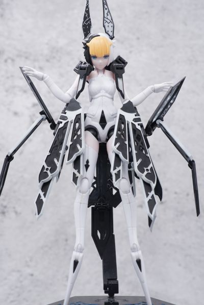 装甲娘 LBCS 阿基里斯 三日月香理奈