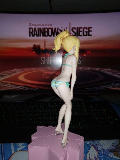 埃罗芒阿老师 山田精灵