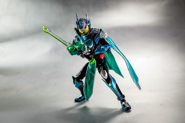 S.H.Figuarts 驰骑外传 假面骑士脑骑 假面骑士脑骑