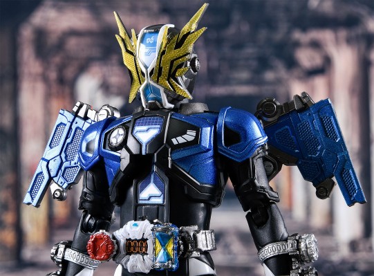 S.H.Figuarts 假面骑士：时王 假面骑士复活者盖茨 真正的救世主套装