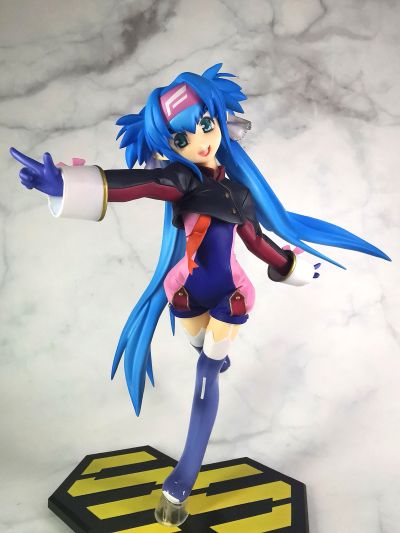 マクロスF〈フロンティア〉 クラン・クラン（マイクローンVer.)