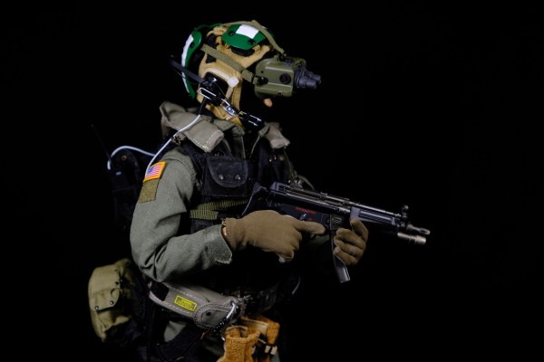 DAMTOYS 78045 海豹5队 VBSS 小队队长 绿盔 