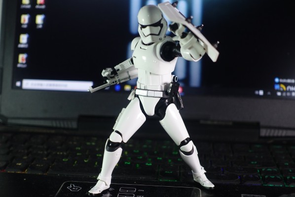 S.H.Figuarts 第一军团风暴兵（盾牌&警棍套装）