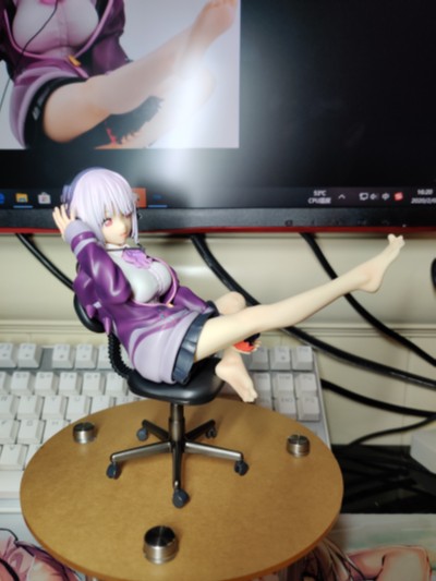 SSSS.GRIDMAN 新条茜