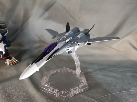 V.F.G.  MC-06 超时空要塞F VF-25S 弥赛亚