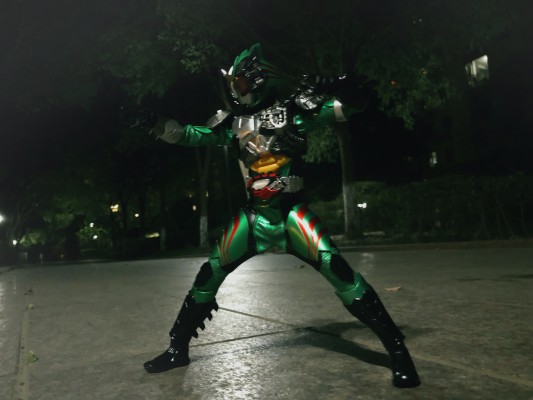 RAH 编号776  假面骑士亚马逊新生欧米伽