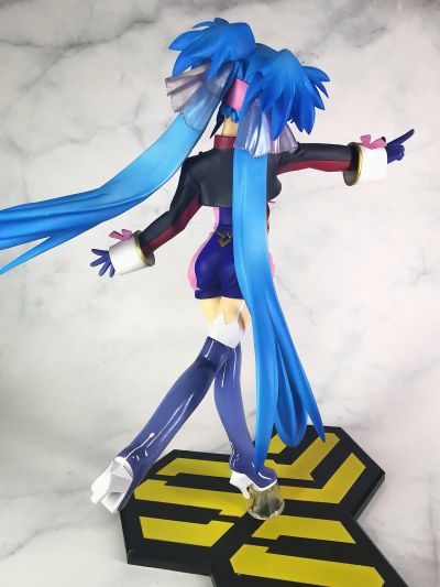 マクロスF〈フロンティア〉 クラン・クラン（マイクローンVer.)