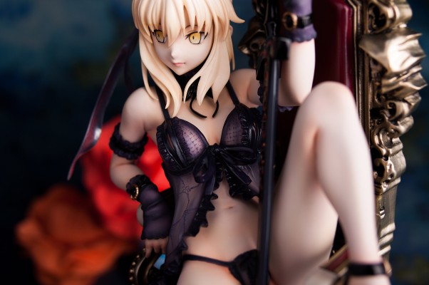 Fate/Stay Night Saber Alter 内衣ver