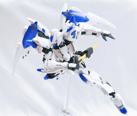 HG 机动战士高达 铁血的奥尔芬斯第二季 ASW-G-01 巴耶力高达