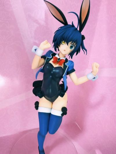 中二病也要恋爱！恋 小鸟游六花 兔女郎