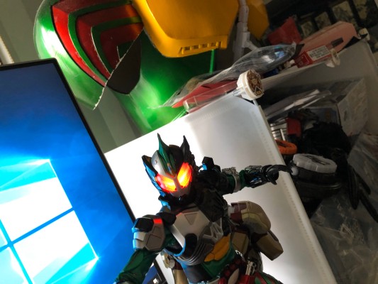 RAH 编号776  假面骑士亚马逊新生欧米伽