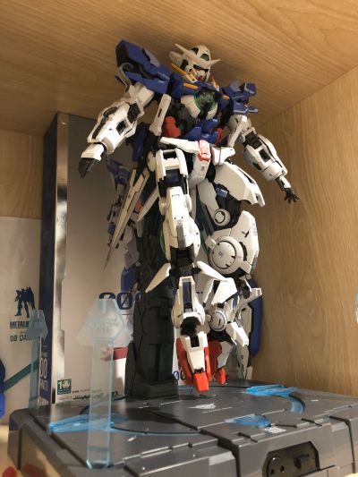 PG 1/60  能天使高达（发光模型套件）