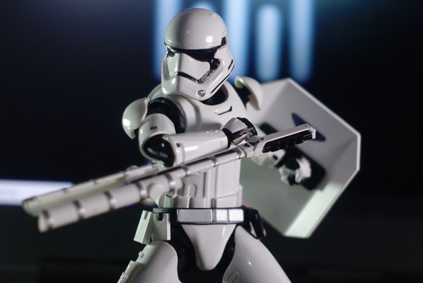 S.H.Figuarts 第一军团风暴兵（盾牌&警棍套装）