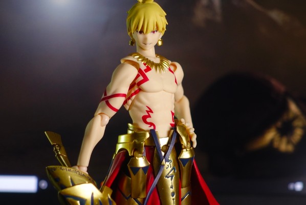 figma #300 Fate / Grand Order 吉尔加美什 