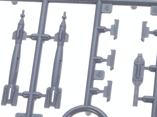 37192 1425 1/72 F-35B 闪电II