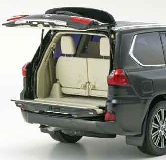 京商原创 1/18 雷克萨斯 LX570 (左侧方向盘式样) Starlight Black Glass Flake