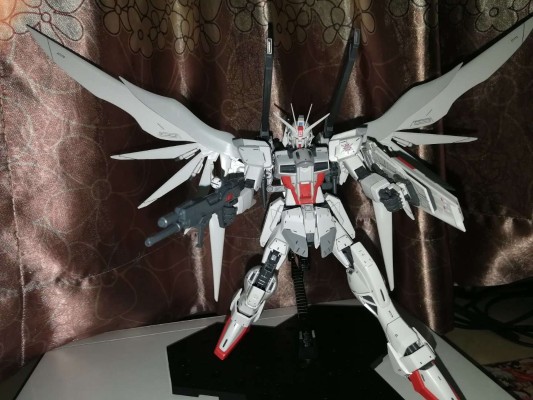 MG 机动战士高达SEED DESTINY 威力型脉冲高达