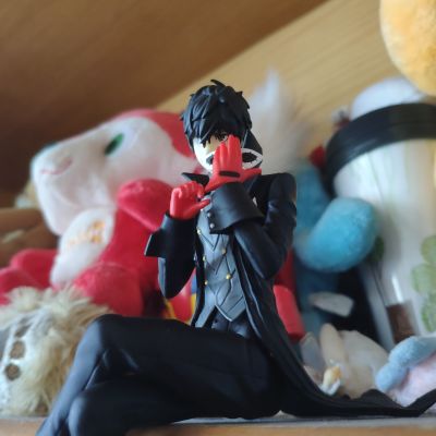 压泡面手办 女神异闻录5皇家版 主人公 雨宫莲