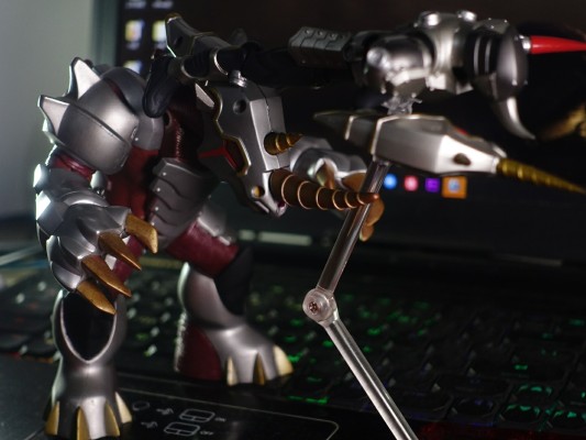 figma #SP-25 カメンRider 龙骑士 仮面Riderト拉丝特 