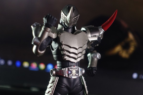 figma #SP-25 カメンRider 龙骑士 仮面Riderト拉丝特 