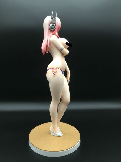 超级索尼子 双乳夹手 比基尼