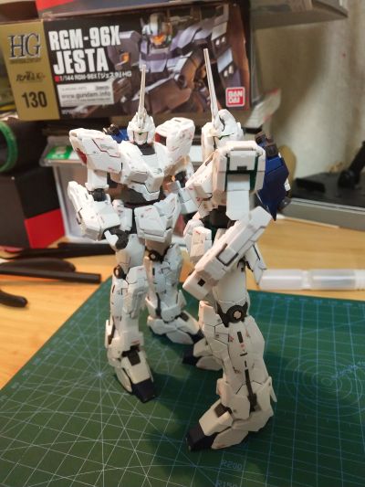 RG 1/144 独角兽高达