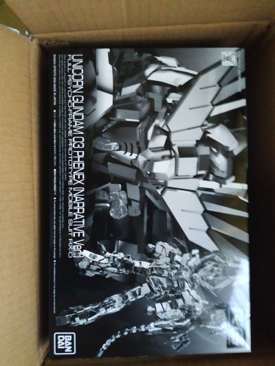 RG 1/144 独角兽高达三号机凤凰（机动战士高达NT版）