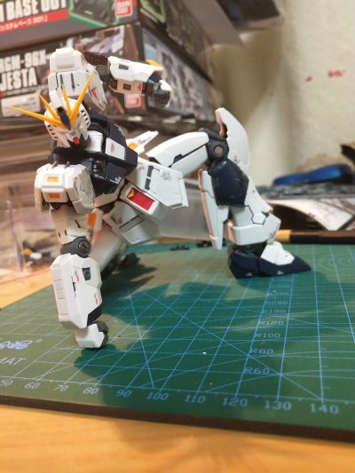RG 1/144 独角兽高达