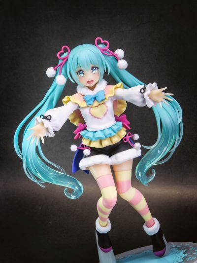 初音未来 玩具人偶~冬装款~