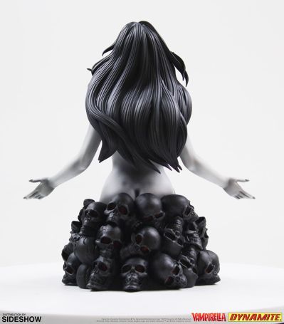 905254 Dynamite Entertainment 7.5寸 吸血鬼 梵蓓娜 半身像