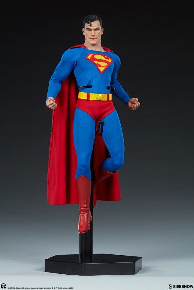 100224 1/6 DC漫画 超人 可动人偶