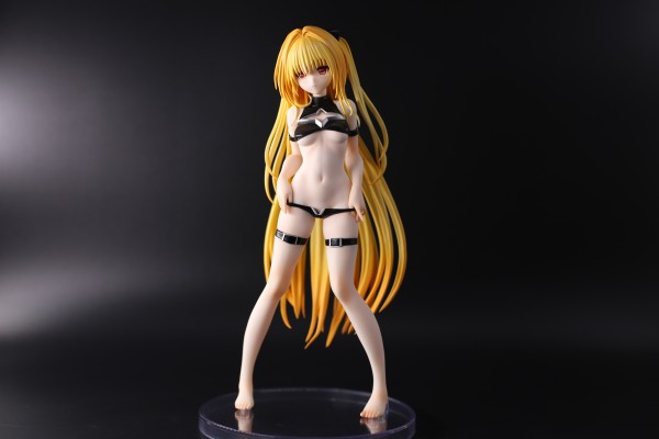 To LOVE Ru Darkness  金色暗影 泳装ver.