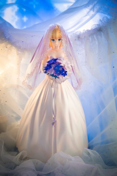 命运之夜 Saber ～TYPE-MOON10周年皇室礼服～