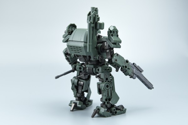 六角机牙 Bulkarm Alpha 密林战式样