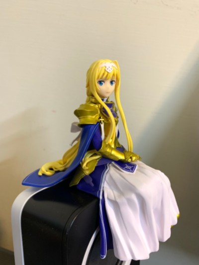 压泡面手办 刀剑神域 Alicization 	爱丽丝·滋贝鲁库