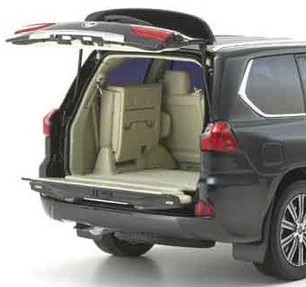 京商原创 1/18 雷克萨斯 LX570 (左侧方向盘式样) Starlight Black Glass Flake