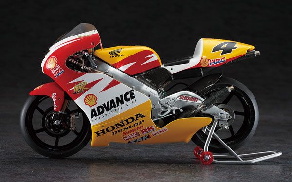 1/12 2000 本田 NSR250 "Shell Advance Honda" (2000 WGP250)