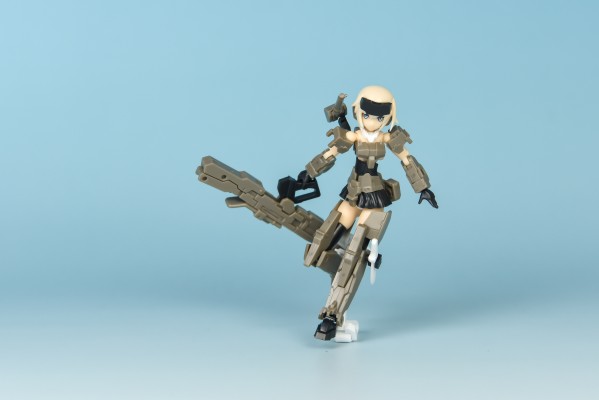 掌上尺寸少女 机甲少女 轰雷