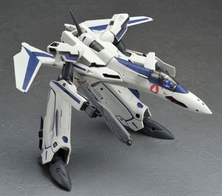 超时空要塞Plus YF-19 试作4号机